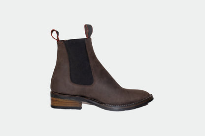 Chelsea Boot in Chocolate